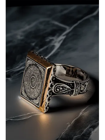 Erkek İnşirah Suresi İşlemeli Dikdörtgen Model Yanı Damla Motifli 925 Ayar Gümüş Yüzük