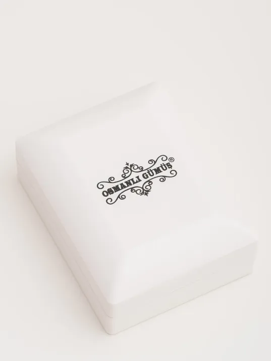 Işıklı Lüks Beyaz Kolye Kutusu