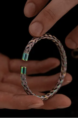 Erkek Çelik Bileklik - Hologram Hasır Modern Örgü Tasarım Erkek Bileklik