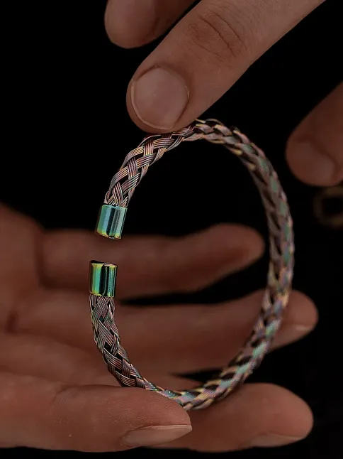 Erkek Çelik Bileklik - Hologram Hasır Modern Örgü Tasarım Erkek Bileklik