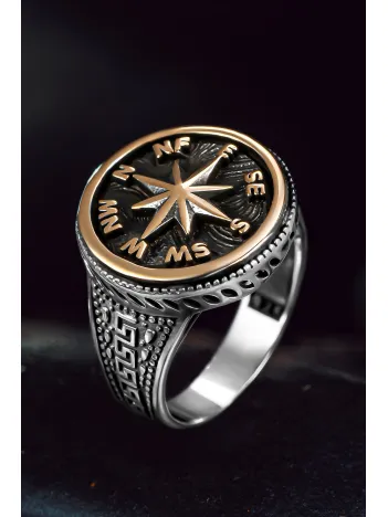 Erkek Gümüş Yüzük - Pusula Motifli Grek Desenli Yuvarlak Model Erkek Yüzük Erkek Gümüş Yüzük - Pusula Motifli Grek Desenli Yuvarlak Model Erkek Yüzük