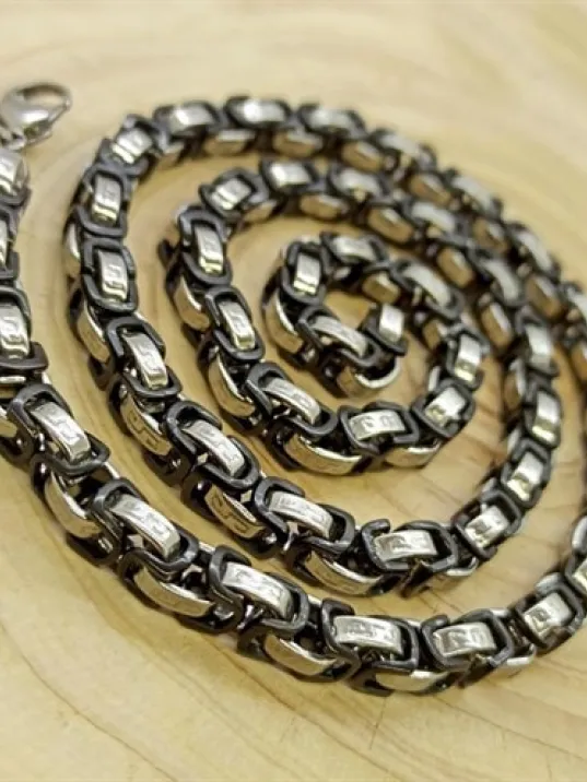 Erkek Çelik Siyah Beyaz Zincir Kolye Çift Renk Grek Motif CKLSYHZNR01