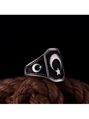 Erkek Gümüş Yüzük Ay Yıldız İşlemeli Siyah Oniks Taşlı Model1 Erkek Gümüş Yüzük