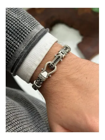 Erkek Hakiki Deri Zirkon Taş İşlemeli Zebra Desenli Kordon Deri Bileklik Erkek Hakiki Deri Zirkon Taş İşlemeli Zebra Desenli Kordon Deri Bileklik