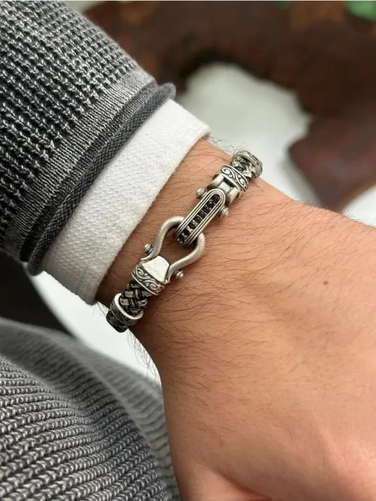 Erkek Hakiki Deri Zirkon Taş İşlemeli Zebra Desenli Kordon Deri Bileklik Erkek Hakiki Deri Zirkon Taş İşlemeli Zebra Desenli Kordon Deri Bileklik