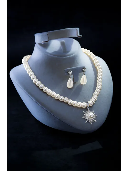 Kadın İnci Kolye Küpe Set - Solara Model Çiçek Motifli Kadın İnci Set Kadın İnci Kolye Küpe Set - Solara Model Çiçek Motifli Kadın İnci Set