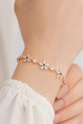 Kadın Gümüş Bileklik -  Zirkon Taşlı Rose 5 Yapraklı Yonca Gümüş Bileklik