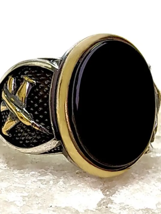 Uçak Motifli Siyah Oniks Taşlı Gümüş Erkek Yüzük