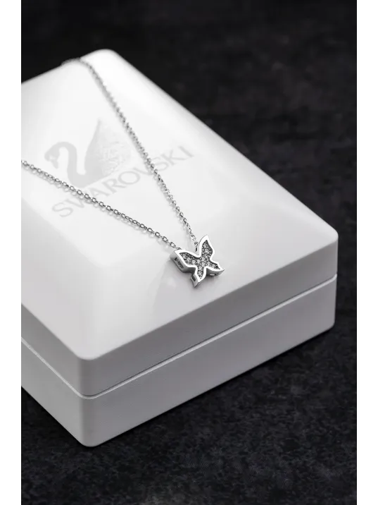 Kadın Gümüş Kolye - Swarovski Taşlı Zirconia Çok Taşlı Kelebek Motifli Kadın Kolye