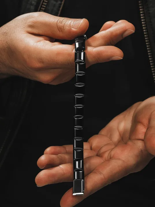 Doğal Hematit Taşlı Modern Tasarım Bileklik Doğal Hematit Taşlı Modern Tasarım Bileklik