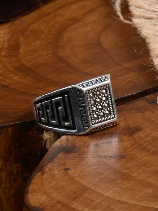 Markazit Küçük Kare Model Taşlı Erkek Gümüş Yüzük