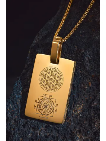 YantraX Altın Kaplama Çelik Erkek Kolye Sri Yantra ve Kubera Yantra Sembolü Kararmaz Paslanmaz