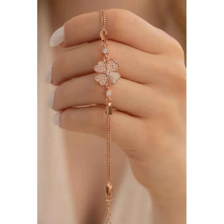 Kadın Bileklik-Gümüş Rose Çiçek Motifli Kadın Bileklik Kadın Bileklik-Gümüş Rose Çiçek Motifli Kadın Bileklik