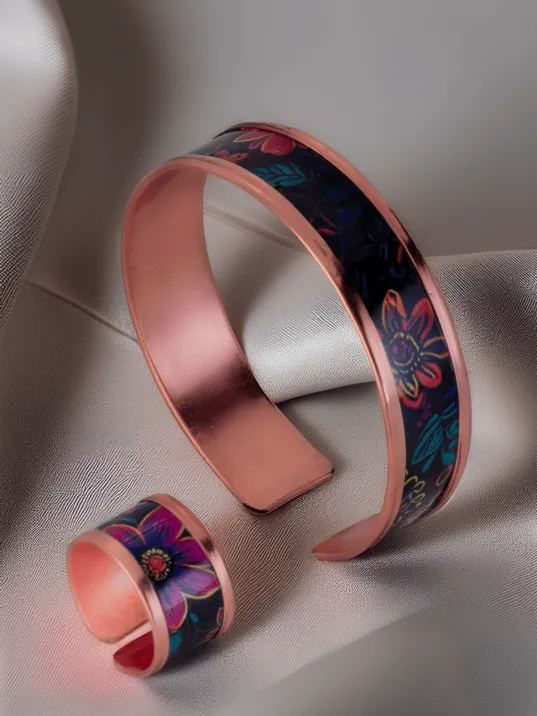 Kadın Bakır Bileklik Yüzük Set - Bianca Model Özel Baskı Metal Kutu Ve Doğal Taşlar Kadın Bakır Bileklik Yüzük Set - Bianca Model Özel Baskı Metal Kutu Ve Doğal Taşlar