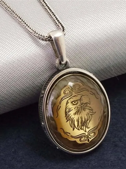 Çift Taraflı Otantik Ayyıldız Motifli Ve Kartal Figürlü Erkek Gümüş Kehribar Kolye