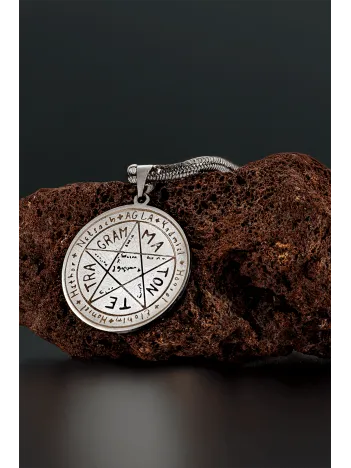 Erkek Kadın Aşk Tılsımı Ve Maton Tetragram İşlemeli Yassı Snake Zincir Çelik Kolye