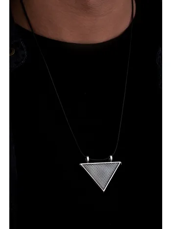 Orta Boy Baklava Desenli Gümüş Muska Haznesi Deri Kolye Hediyeli