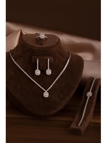 Kadın Gümüş Takı Seti - Ferahnaz Baget Taşlı Zirkon Süslemeli 925 Ayar Kolye, Bileklik, Yüzük, Küpe Tam Set