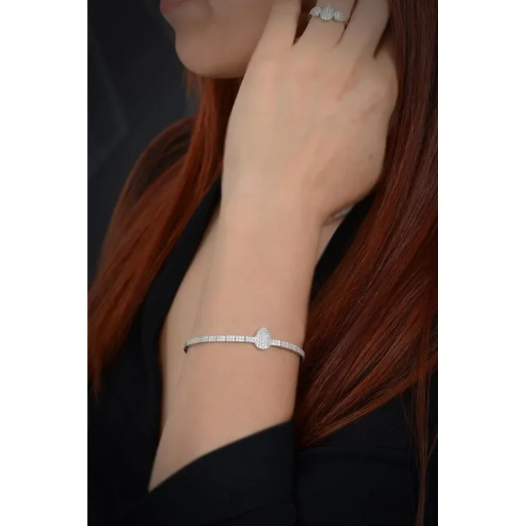 İlyada Bayan Zirkon Taşlı Gümüş Su Yolu Set - Kolye, Bileklik, Küpe, Yüzük İlyada Bayan Zirkon Taşlı Gümüş Su Yolu Set - Kolye, Bileklik, Küpe, Yüzük