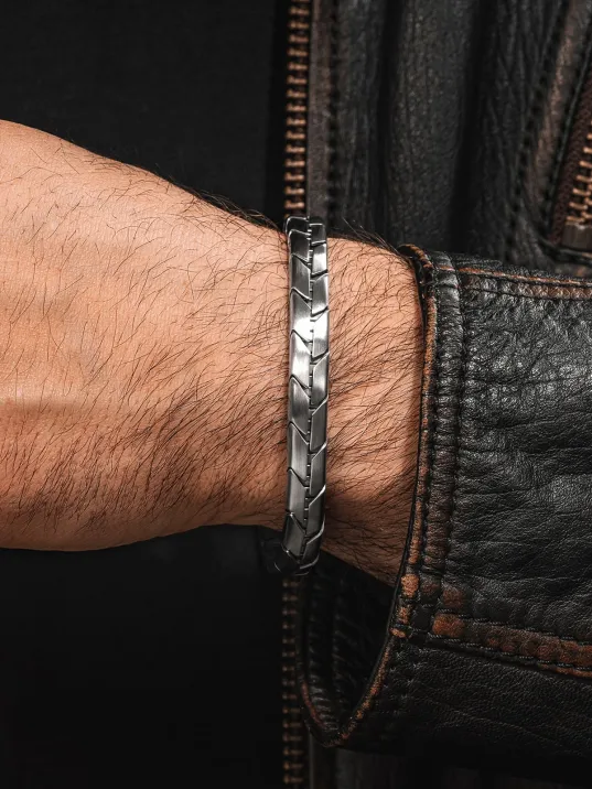 Magnum Flex Kelepçe Model - Mat Esnek Manyetik Çelik Erkek Bileklik Magnum Flex Kelepçe Model - Mat Esnek Manyetik Çelik Erkek Bileklik