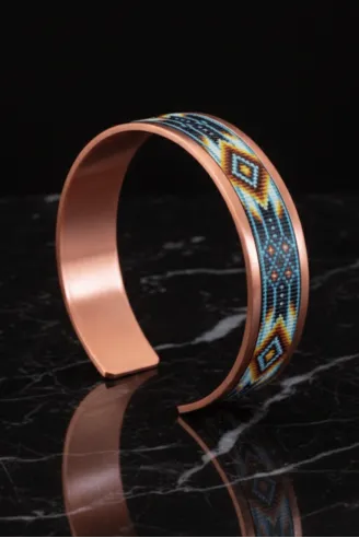 Kadın Bakır Bileklik - Polka Model Özel Baskı Metal Kutu Ve Kuvars Taşı