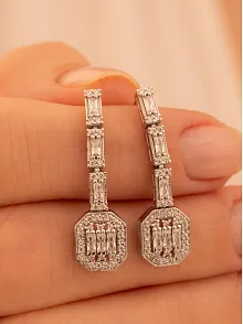 Kadın Gümüş Küpe - Merlin Baget Taşlı Model Kadın Küpe