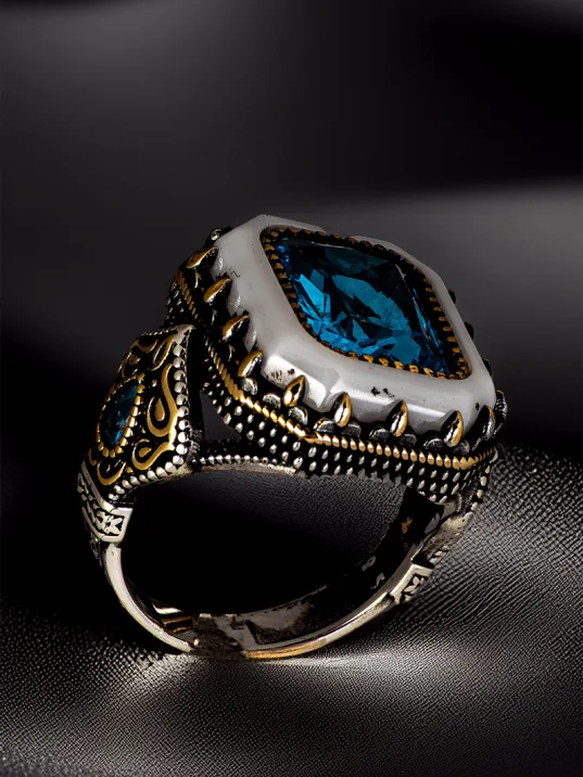 Erkek Zirkon Ve Sedef Taşlı Yanı Damla Model 925 Ayar Gümüş Yüzük