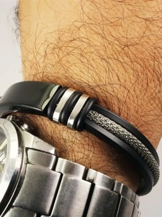 Kişiye Özel İsimli  Siyah Model Erkek Çelik Bileklik Künye