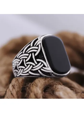 Siyah Oniks Taşlı Örme Desen İşlemeli Özel Seri Erkek Gümüş Yüzük