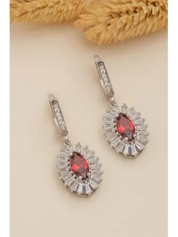 Kadın Gümüş Küpe - Damla Model Yakut Taşlı Baget Süslemeli Rodyumlu Kadın Küpe