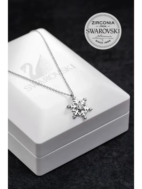 Kadın Gümüş Kolye - Swarovski Taşlı Zirconia Kar Tanesi Model 2 Kadın Kolye