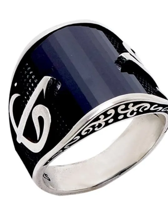 Vav Elif İşlemeli Siyah Taşlı Erkek Gümüş Yüzük