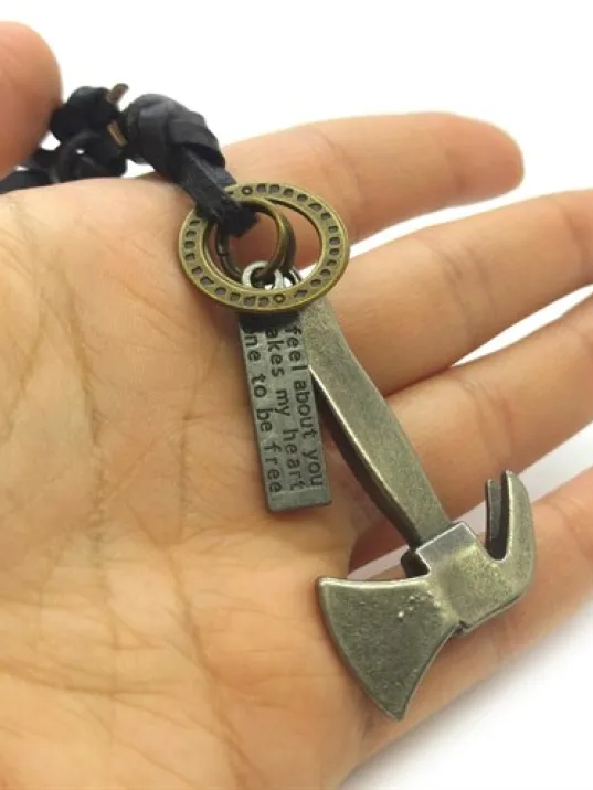 Balta Motif Erkek Siyah Deri Kolye Büyük Boy DKL000BALTA