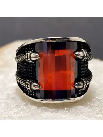 Kırmızı Zirkon Taşlı Pençe Erkek Gümüş Yüzük Kırmızı Zirkon Taşlı Pençe Erkek Gümüş Yüzük