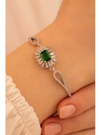 Kadın Gümüş Bileklik - Zümrüt Taşlı Kare Model Zirkon Süslemeli Kadın Bileklik