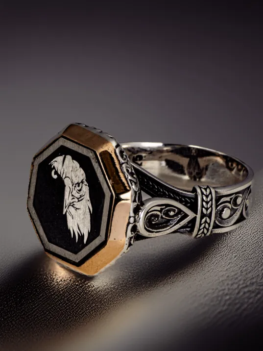 Erkek Oval İnce Kibar Model Kartal Kafası İşlemeli 925 Ayar Gümüş Yüzük
