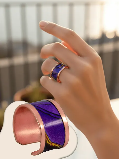 Kadın Bakır Yüzük - Laura Model Özel Baskı Metal Kutu Ve Kuvars Taşı