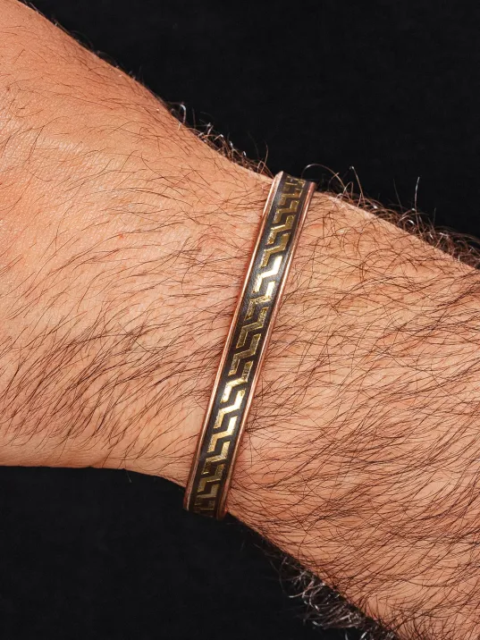 Erkek Kadın Bakır Bileklik - Altın Kaplama Hakiki Deri Omega Desenli Mıknatıslı Metal Kutu Doğal