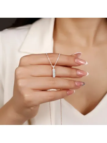 Kadın Gümüş Kolye - I Harfi Zirkon Taşlı Balon Harf Kadın Kolye