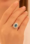 Kadın Gümüş Yüzük - Damla Model Mavi Topaz Taşlı Baget Süslemeli Rodyumlu Kadın Yüzük