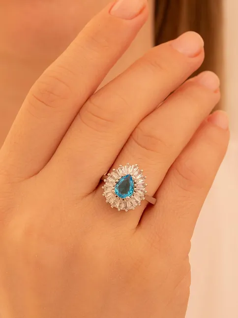 Kadın Gümüş Yüzük - Damla Model Mavi Topaz Taşlı Baget Süslemeli Rodyumlu Kadın Yüzük