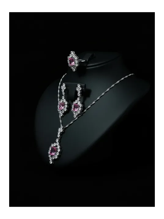 Kadın Gümüş Kolye Yüzük Küpe Set - Bella Model Kare Pembe Zirkon Taşlı Set Kadın Gümüş Kolye Yüzük Küpe Set - Bella Model Kare Pembe Zirkon Taşlı Set