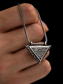Çift Taraflı Önü Allah Arkası Ayet'el Kürsi Yazılı Açılabilir Minik Boy Erkek Gümüş Cevşen Kolye