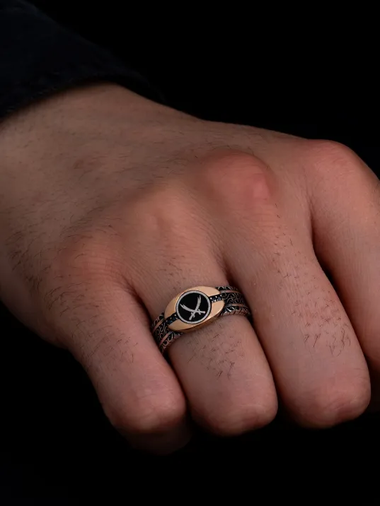 Erkek Gümüş Yüzük - Çift Kılıç Zülfikarlı İnce Kibar Gümüş Erkek Yüzüğü