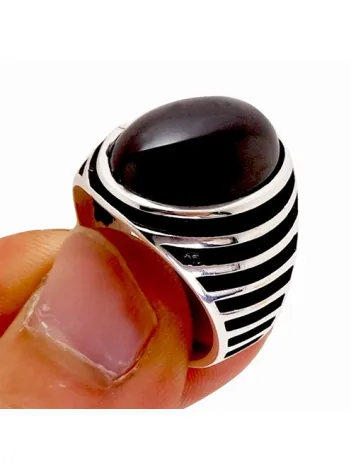 Oval Kesim Siyah Oniks Taşlı Erkek Gümüş Yüzük