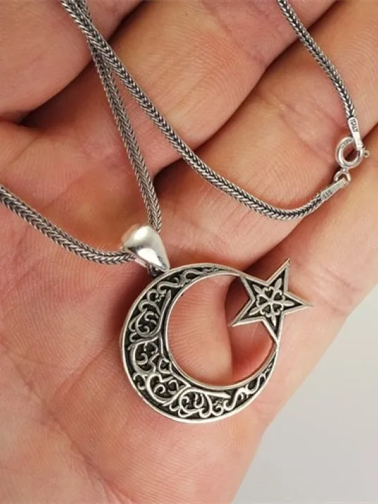 Özel İşçilikli Ay Yıldız Erkek Gümüş Kolye Zincir Orta Boy Özel İşçilikli Ay Yıldız Erkek Gümüş Kolye Zincir Orta Boy