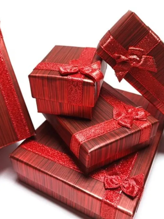 Kişiye Özel İsim Yazılan Kırmızı Hediye Kutusu Paketi DKOHEDIYE01-KRM Kişiye Özel İsim Yazılan Kırmızı Hediye Kutusu Paketi DKOHEDIYE01-KRM