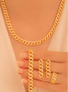Kadın Gümüş Set - 22 Ayar Gerçek Altın Kaplama Taşlı Gurmet Model Gümüş Set