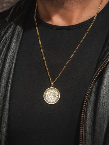 Steel Aether Altın Kaplama Çelik Kadın Kolye Yunan Tanrısı Medusa İşlemeli Yuvarlak Plaka Kararmaz