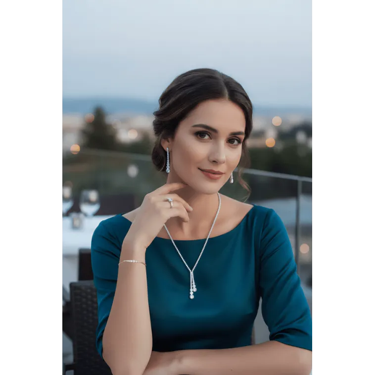 Çağ Bayan Zirkon Taşlı Gümüş Su Yolu Set - Kolye, Bileklik, Küpe, Yüzük Çağ Bayan Zirkon Taşlı Gümüş Su Yolu Set - Kolye, Bileklik, Küpe, Yüzük